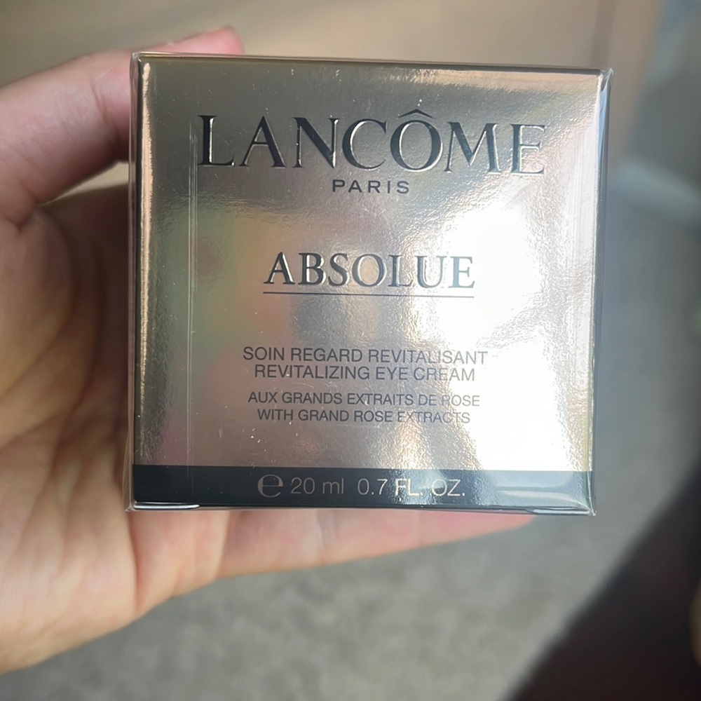Lancome absolue eye cream